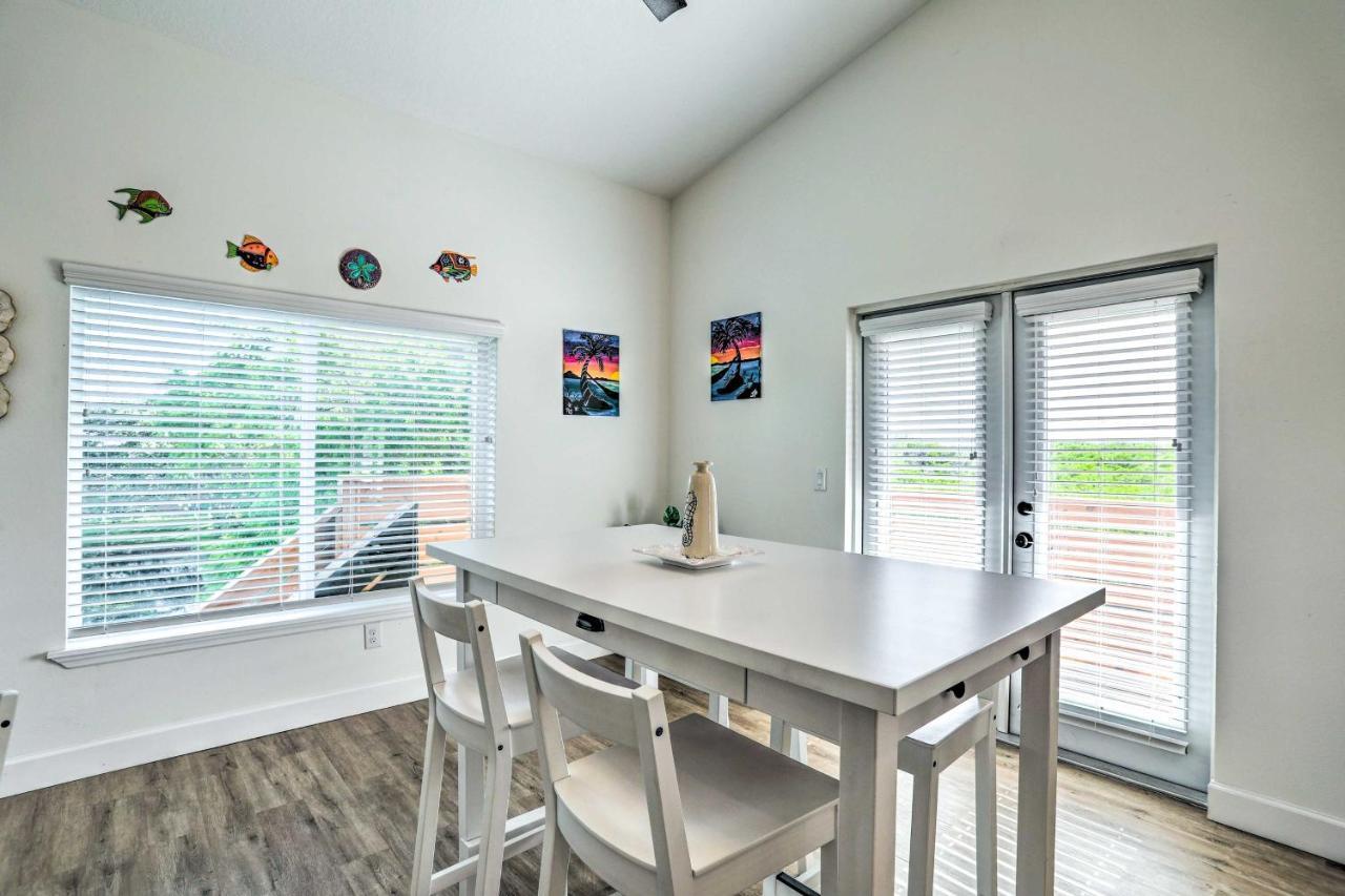 Tampa House With Patio, Near Downtown And Beaches! Екстериор снимка